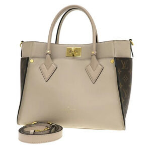 Louis Vuitton Monogram On My Side